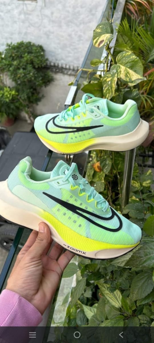 Men’s ZoomX Lightweight Running Shoes – Mint Green & Neon Yellow Sports Sneakers